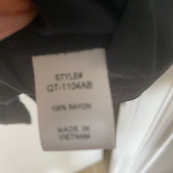 Black V Neck Dress - Picture 4 of 5